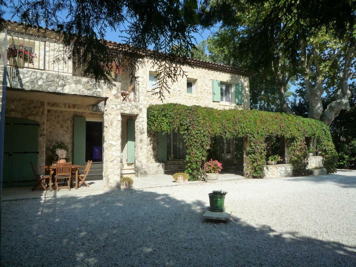 Mas De L'Ile Bed and Breakfast Αβινιόν Εξωτερικό φωτογραφία